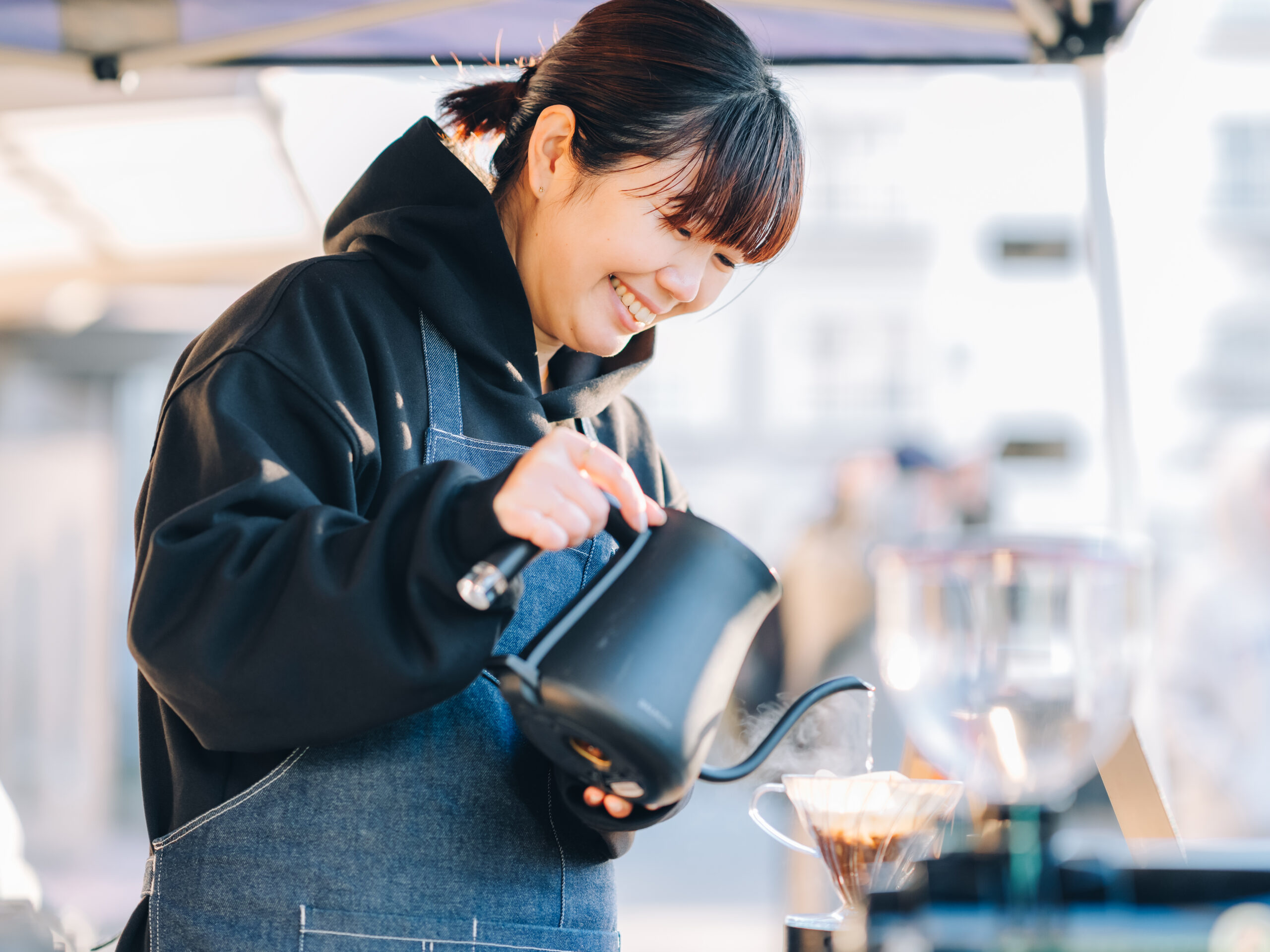 「ゼンガクジ フリー コーヒースタンド」オーナーバリスタのMutsumi