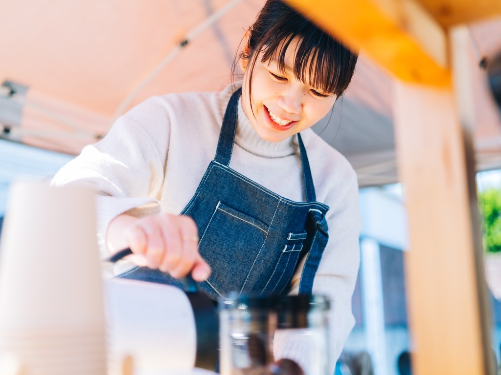 「ゼンガクジ フリー コーヒースタンド」オーナーバリスタのMutsumi