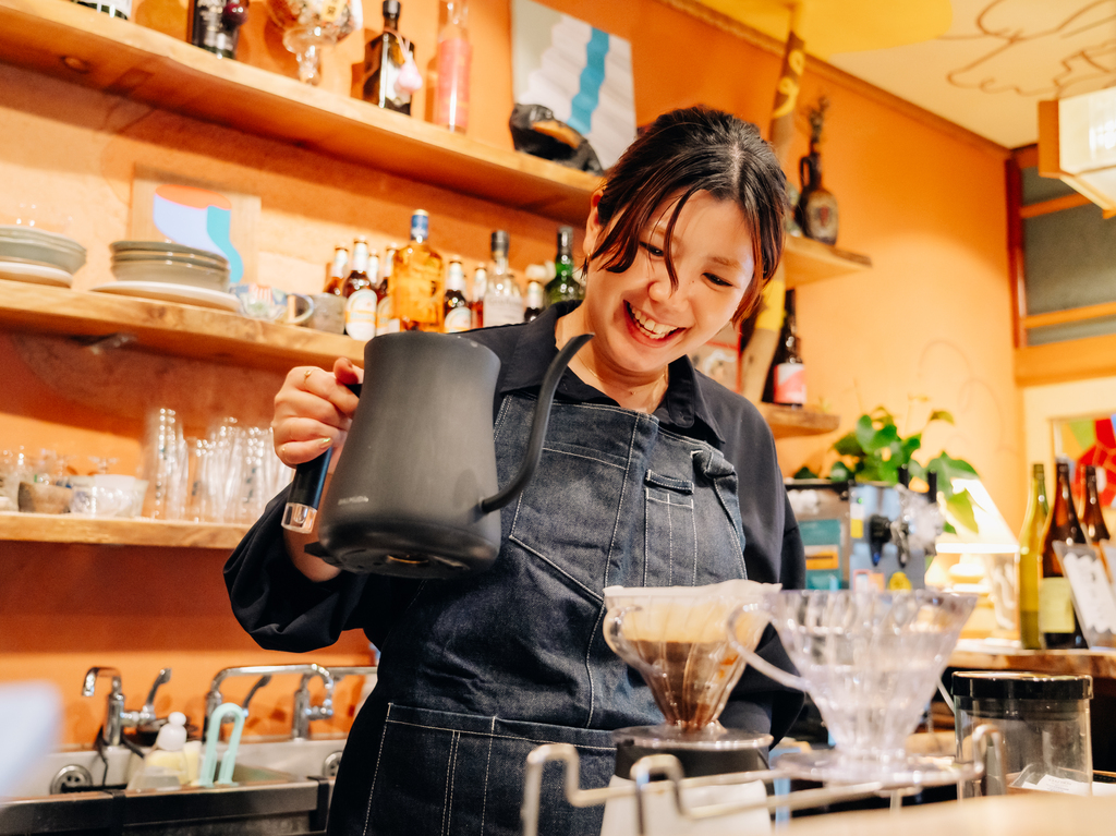 「ゼンガクジ フリー コーヒースタンド」オーナーバリスタのMutsumi