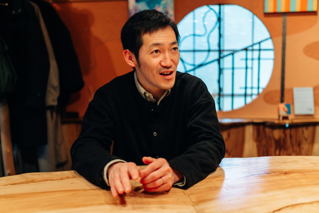 おいしいのプラスアルファの価値について話す菊池さん