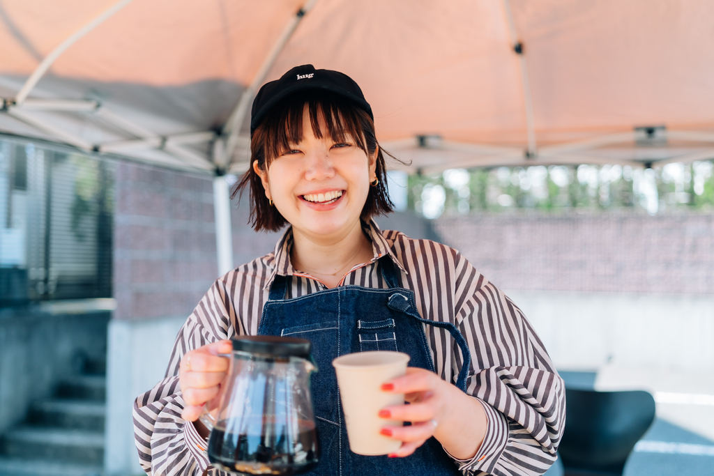 「ゼンガクジ フリー コーヒースタンド」オーナーバリスタのMutsumi