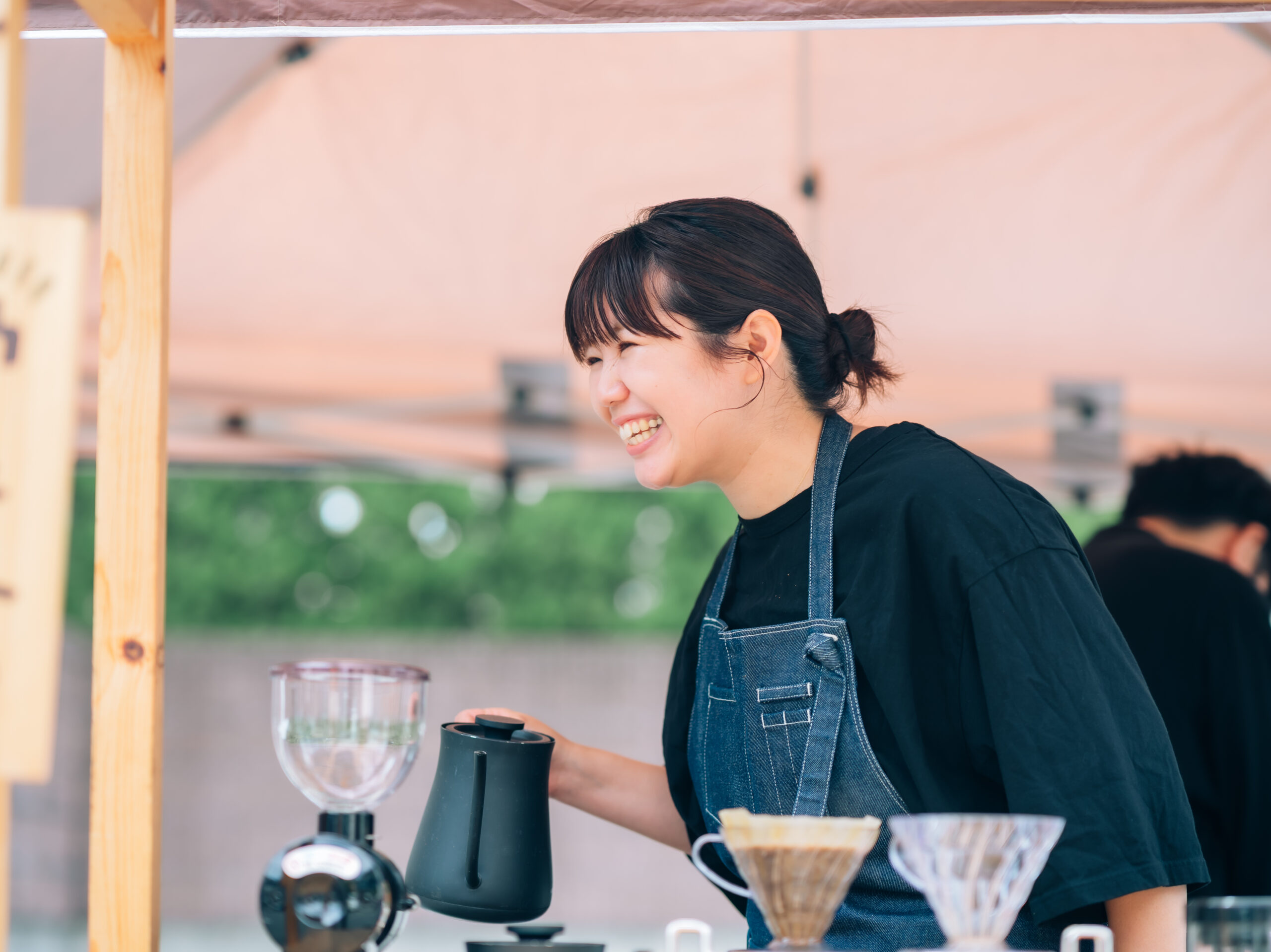 「ゼンガクジ フリー コーヒースタンド」オーナーバリスタのMutsumi