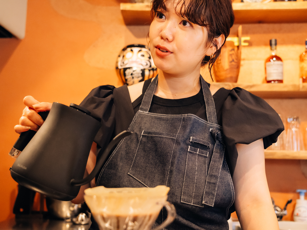 「ゼンガクジ フリー コーヒースタンド」オーナーバリスタのMutsumi