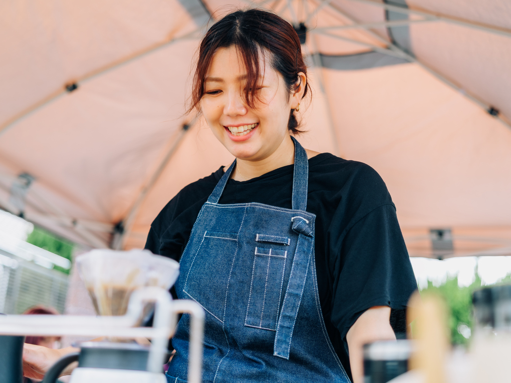 「ゼンガクジ フリー コーヒースタンド」オーナーバリスタのMutsumi