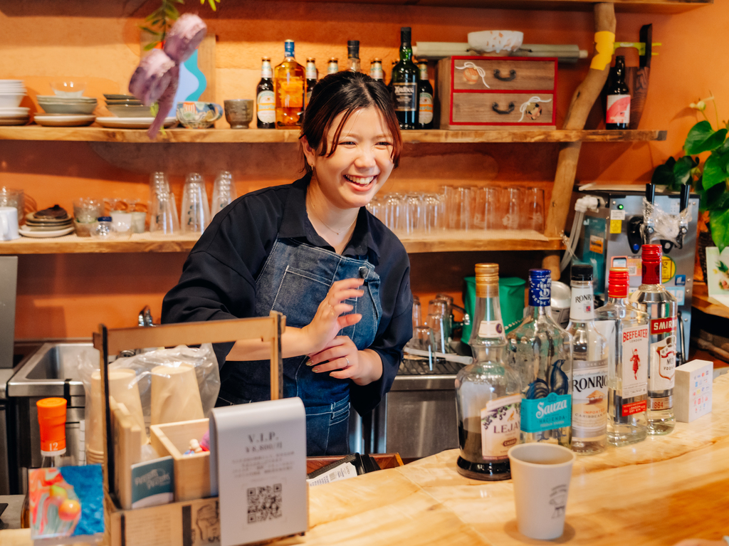 「ゼンガクジ フリー コーヒースタンド」オーナーバリスタのMutsumi