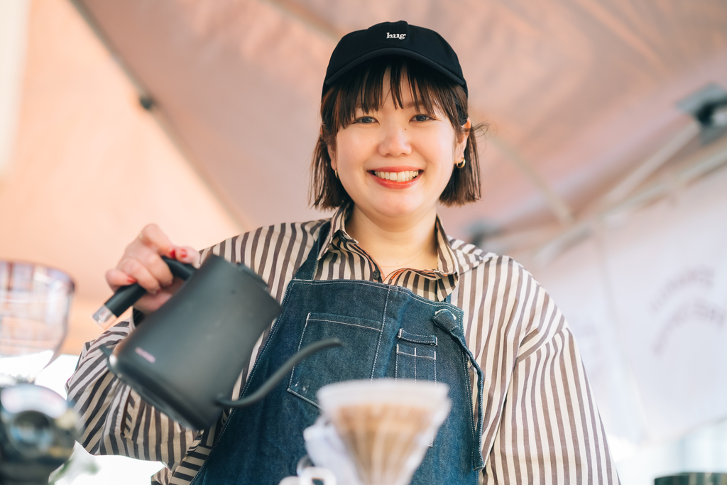 「ゼンガクジ フリー コーヒースタンド」オーナーバリスタのMutsumi