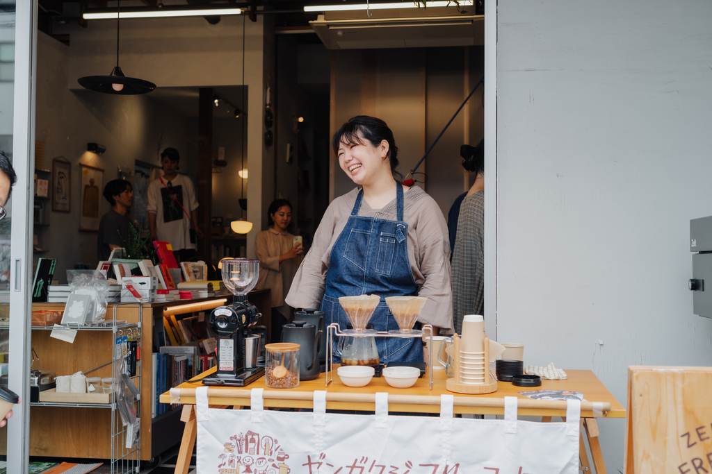「ゼンガクジ フリー コーヒースタンド」オーナーバリスタのMutsumi